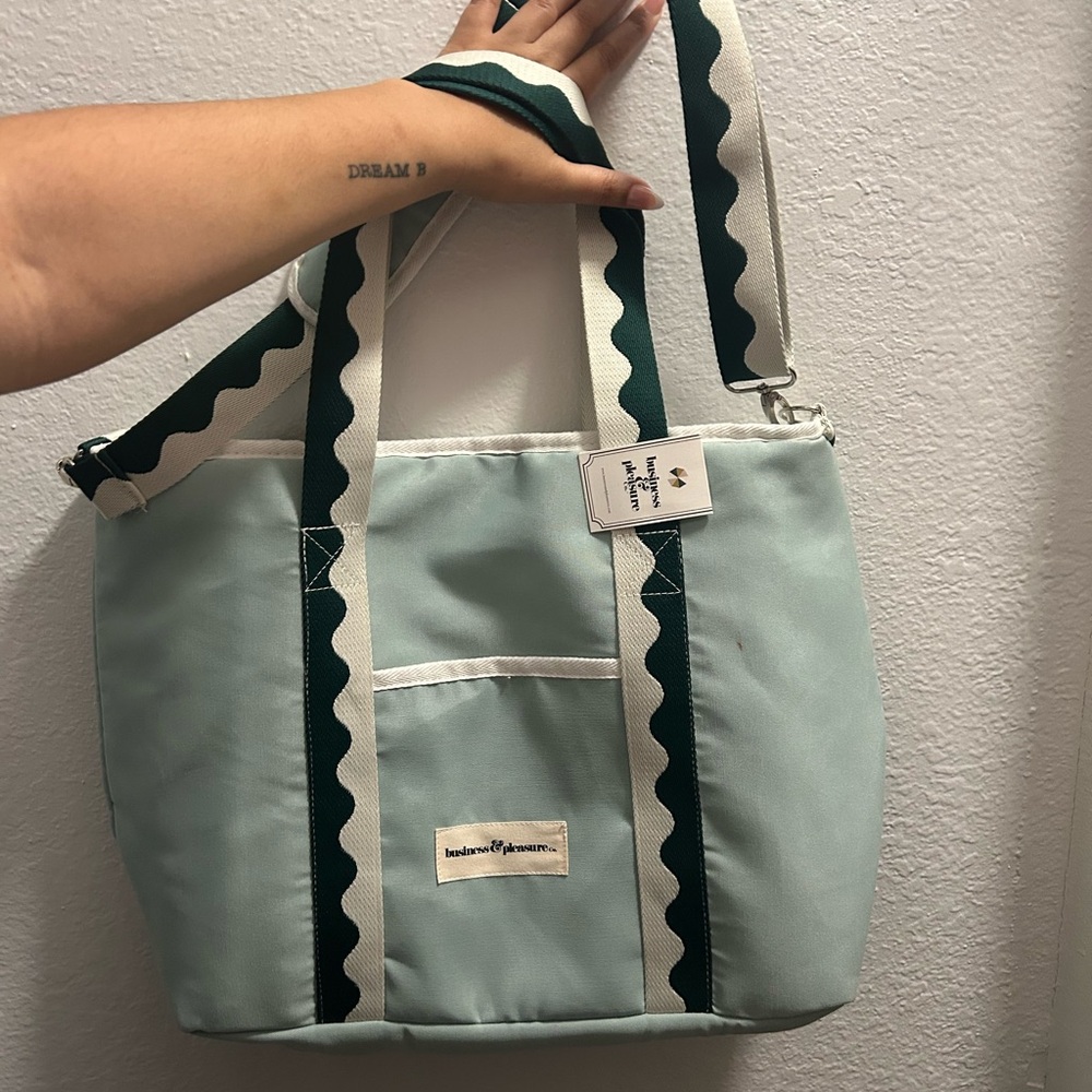 Green and Cream Canvas Tote Bag with Zigzag Straps